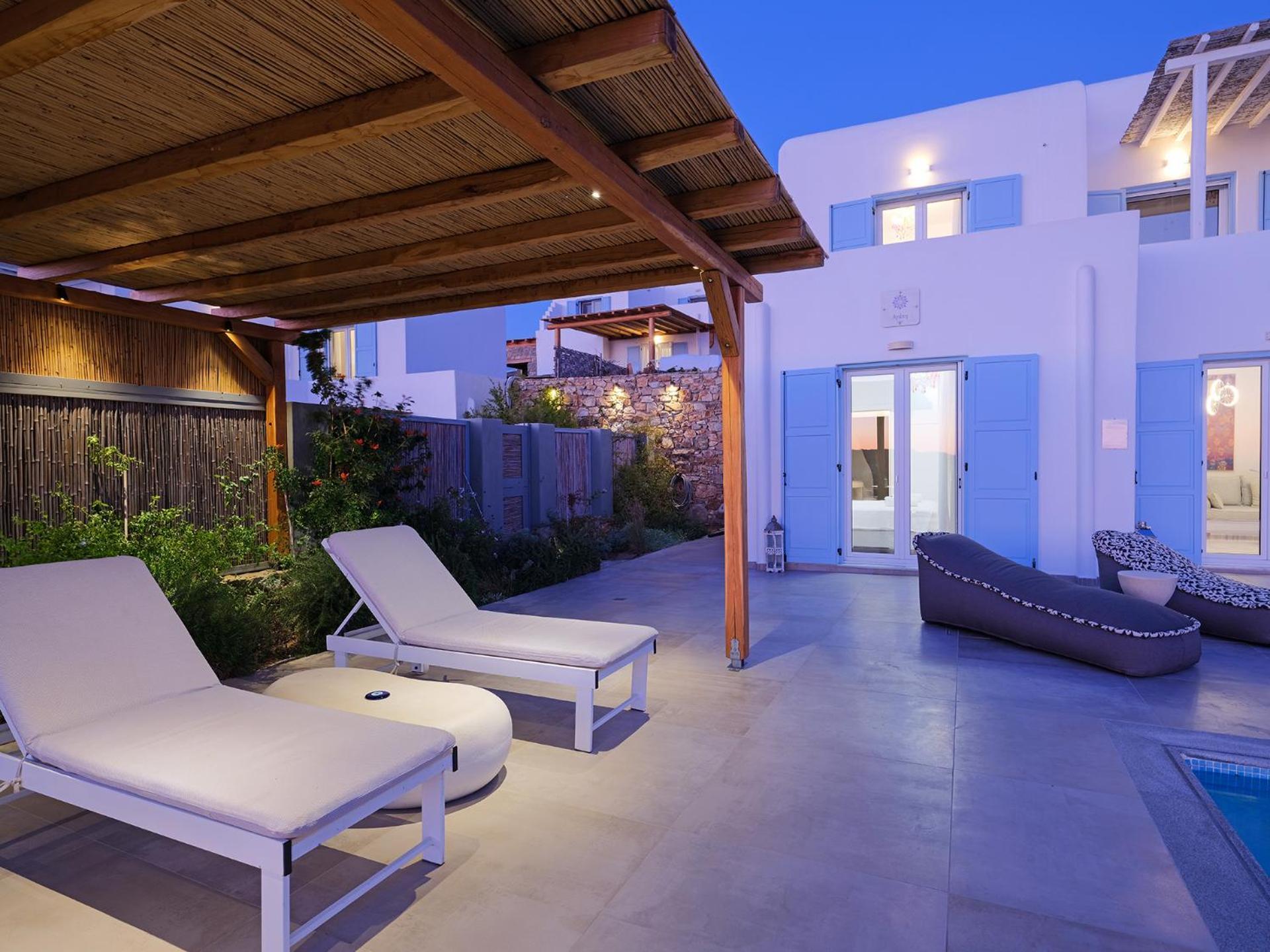 Chrysanthemo Villas Ano Mera Luaran gambar